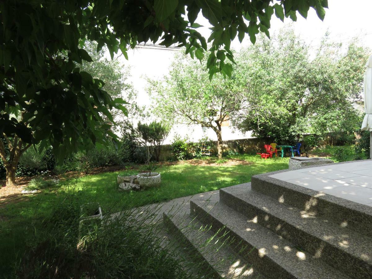 Romantic Oasis Apartments ซาดาร์ ภายนอก รูปภาพ