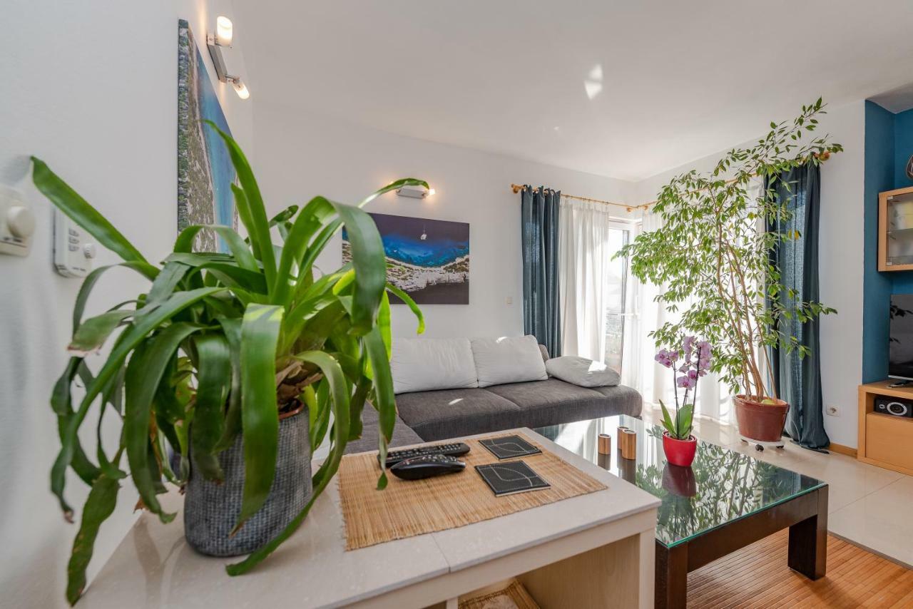 Romantic Oasis Apartments ซาดาร์ ภายนอก รูปภาพ